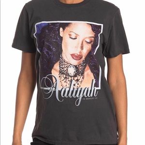 Aaliyah Tee